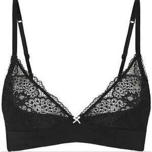 NWT Heidi Klum 36C  Fleur Fantasy Demi Lace underwire  Bra, $60 D21